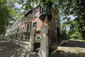 Außergewöhnliche und sanierte Dachgeschoss-Wohnung mit 4 Zimmern und Gäste-WC in Top-Lage! – Adelheidring 15, 39108 Stadtfeld Ost, Magdeburg – Vorschaubild 4
