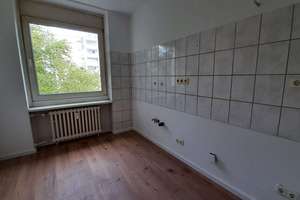 Remscheider Straße 134, hübsche 3 ZKB Wohnung im 3. OG – Die vollständige Adresse der Immobilie erhältst du vom Anbieter., 47807 Fischeln, Krefeld – Vorschaubild 3