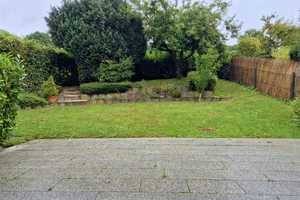 IDYLIC & SPACIOUS LIVING! Charming semi-detached house with secluded garden *Dog allowed* – Main-Taunus-Kreis – Vorschaubild 2