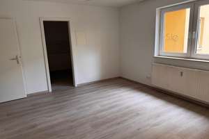Schöne renovierte 2-Zimmer Erdgeschoss-Wohnung in Fürth