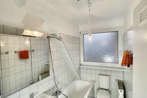 Ansprechende 3-Zimmer-DG-Wohnung in Wuppertal – Franzenstraße 14, 42105 Elberfeld, Wuppertal – Vorschaubild 9