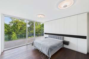 Spektakuläre Luxus-Villa mit parkartigem Garten, Outdoor-Pool und Blick ins Grüne – Die vollständige Adresse der Immobilie erhältst du vom Anbieter., 97082 Steinbachtal, Würzburg – Vorschaubild 17
