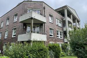Renovierte 1-Zimmer-Wohnung mit Balkon, neuer EBK & Aufzug in Barleben