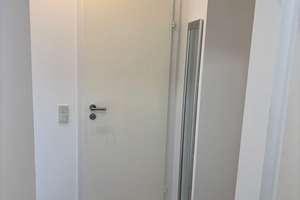 Kernsaniertes Appartement mit Privatgarten in Alt-Heerdt (400m bis zum Rhein)