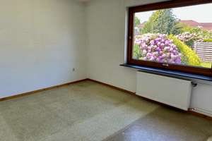 Familienfreundliches Einfamilienhaus mit zwei Wohneinheiten -  provisionsfrei – Die vollständige Adresse der Immobilie erhältst du vom Anbieter., 38442 Ehmen, Wolfsburg – Vorschaubild 16