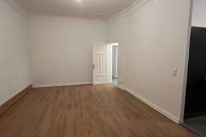 Stilvoll modernisiert: 4-Zimmer-Wohnung in der Rostocker Stadtmitte – Augustenstraße 44a, 18055 Stadtmitte, Rostock – Vorschaubild 7