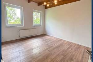 Gepflegte 2-Zimmer-Dachgeschosswohnung, 61,60 m², mit Balkon und hochwertiger Ausstattung – 39112 Sudenburg, Magdeburg – Vorschaubild 1