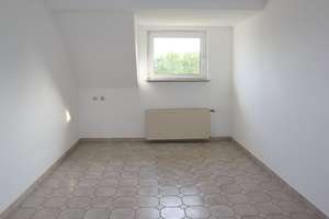 3-Zimmer-Wohnung in ruhiger Sackgassenlage im Zentrum von Borbeck! – Gerichtsstraße 13, 45355 Borbeck-Mitte, Essen – Vorschaubild 2