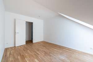 Haus mit Garten und Grünblick, EBK, Parkett u.a. Besichtigung am Samstag 22.11. / 13:15 Uhr!! – Ahornweg 10B, 14547 Beelitz – Vorschaubild 27