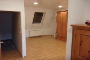 2,5-Zimmer-Wohnung im Dachgeschoss in Oberhausen – Die vollständige Adresse der Immobilie erhältst du vom Anbieter., 46117 Osterfeld-Ost, Oberhausen – Vorschaubild 12