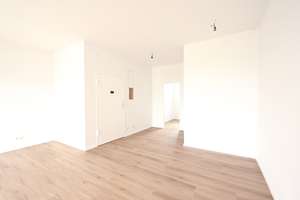 Erstbezug nach umfassender Sanierung (2 x TG-Stellplätze) – Die vollständige Adresse der Immobilie erhältst du vom Anbieter., 14052 Westend, Berlin – Vorschaubild 3