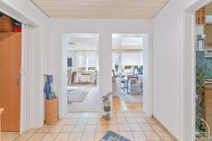 3-Zimmer-Wohnung mit Balkon, Gartenanteil und Stellplatz in Stuttgart-Kaltental – frei ab 01.07.2026 – Schliffkopfstr. 12, 70569 Kaltental, Stuttgart – Vorschaubild 5