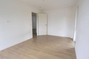 Ab sofort bezugsfreie, helle 3-Zimmer-Wohnung mit sonnigem Balkon in Aachen-Lichtenbusch! – Kesselstraße 4, 52076 Oberforstbach, Aachen – Vorschaubild 5