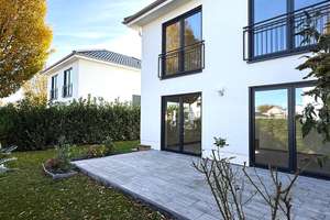 Sofort bezugsfertig! Einfamilienhaus BJ 2022
Top-Lage bei Leipzig & Halle
143 qm und 5 Zimmer – Semoyer Weg 3, 6796 Brehna – Vorschaubild 12