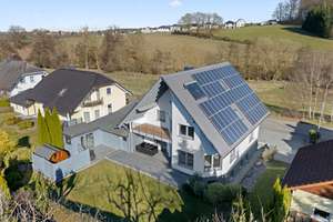 Großzügiges und modernes Haus in bester Lage von Bad Arolsen – Die vollständige Adresse der Immobilie erhältst du vom Anbieter., 34454 Bad Arolsen – Vorschaubild 4