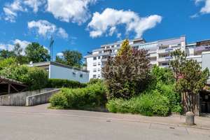 Äusserst gepflegte und gut geschnittene 3-Zimmer Wohnung mit Balkon und TG-Stpl. in Stuttgart-Rohr – Die vollständige Adresse der Immobilie erhältst du vom Anbieter., 70565 Rohr, Stuttgart – Vorschaubild 2