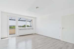 Top Geschnittene 3-Zimmer-Wohnung mit Gedämmter Fassade und neuem Balkon – Die vollständige Adresse der Immobilie erhältst du vom Anbieter., 49191 Belm – Vorschaubild 3