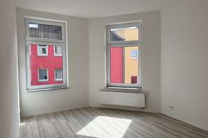 Studenten aufgepasst! 4er-WG mit Einbauküche und hellen Zimmern! Ab 01.10.2026 !! – Gußstahlstraße 38, 44793 Kruppwerke, Bochum – Vorschaubild 12