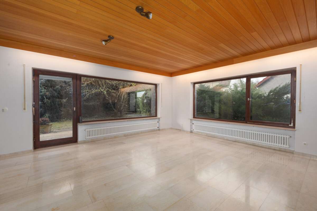 Ein-/Zweifamilienhaus + altes Häuschen auf zwei Grundstücken!, Pforzheim – Bild 4