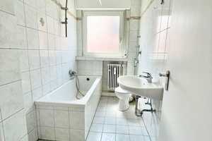 Frisch Renovierte 3-Zimmer-Wohnung mit Balkon am Schlosspark – Clevinghaus Straße 10 A, 44795 Bochum – Vorschaubild 7
