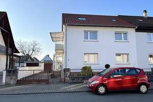 Euer Projekt. Euer Garten. Euer Zuhause. Einfamilienhaus mit großem Garten und Potential in Linkenhe – Die vollständige Adresse der Immobilie erhältst du vom Anbieter., 76351 Linkenheim-Hochstetten – Vorschaubild 1