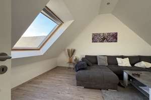 Modernisiertes EFH mit Einliegerwohnung & PV | frei 225 m2 – Zur Hoor 7, 35075 Gladenbach – Vorschaubild 9