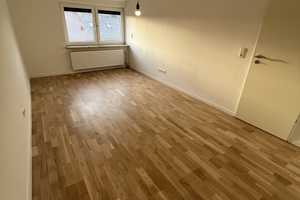 Erstbezug nach Sanierung: Miete 5,5-Zimmer-Reihenendhaus mit Terrasse, Garten, Garage in Helmstedt – Helmstedt (Kreis) – Vorschaubild 12