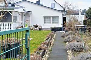 Neuwertiges und modernes Haus mit großem Garten und Einzelgarage am Lübarser Feld – Berlin – Vorschaubild 2