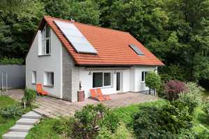 Imposantes Einfamilienhaus in absoluter Alleinlage mit Blick über Nürnberg und Erlangen – Forchheim (Kreis) – Vorschaubild 2