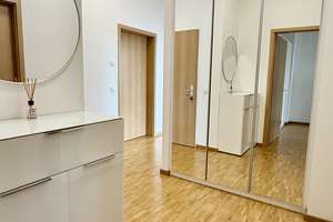 Möblierte 3,5-Zimmer-Penthouse-Wohnung mit Garage und einem Stellplatz in Heilbronn Biberach  – Die vollständige Adresse der Immobilie erhältst du vom Anbieter., 74078 Biberach, Heilbronn – Vorschaubild 3
