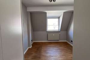 Schwabing erleben: Helle 3-Zimmer-Wohnung mit Balkon Teilmöbliert – 80805 Neufreimann, München – Vorschaubild 8