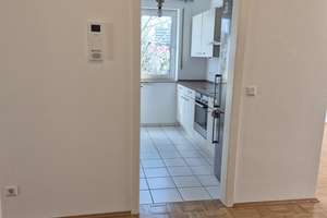 Lebendig wohnen in Wiesbaden: 3-Zimmer-Wohnung mit Balkon – George-Marshall-Straße 5, 65197 Rheingauviertel / Hollerborn, Wiesbaden – Vorschaubild 6