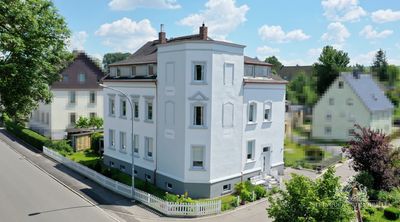 Charmantes Wohnhaus mit vielfältigen Nutzungsmöglichkeiten in Eppendorf