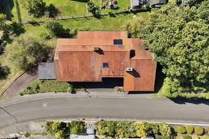 Tolles Einfamilienhaus mit viel Platz und Möglichkeiten – Die vollständige Adresse der Immobilie erhältst du vom Anbieter., 35767 Breitscheid – Vorschaubild 1