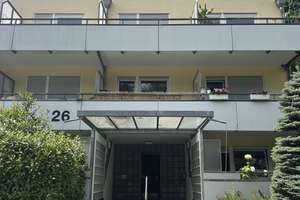 TEILMÖBLIERT - NEU  RENOVIERT! 1- Zi-App. m. s/w Balkon, Parkett, Kfz-Stellplatz, HSM,Ab 15. 9. FREI – Die vollständige Adresse der Immobilie erhältst du vom Anbieter., 70197 Kräherwald, Stuttgart – Vorschaubild 3