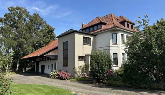 Bild von Großzügiges 1-2 Familienhaus mit viel Nutzfläche