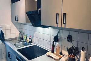 Stilvolle Dachgeschosswohnung mit Altbaucharm in Kiel-Hassee – Die vollständige Adresse der Immobilie erhältst du vom Anbieter., 24113 Hassee, Kiel – Vorschaubild 6