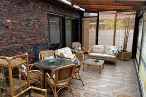 Zweifamilienhaus mit Schwimmbad und Wintergarten sowie Terrasse in Wilhelmshaven zu verkaufen. – Wilhelmshaven – Vorschaubild 10