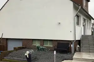 neuer Preis, freistehendes Haus mit viel Platz und Potential in Isernhagen HB – Rosenstr. 4, 30916 Hannover (Kreis) – Vorschaubild 2