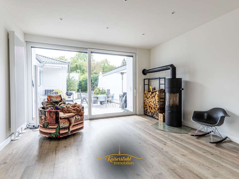 Wohnzimmer Sicht auf Terrasse