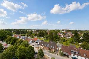 Über den Dächern von Lübeck – gepflegte 2,5-Zimmer-Wohnung mit Loggia und Weitblick – 23558 Buntekuh, Lübeck – Vorschaubild 8