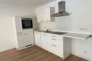 Liebevoll sanierte Altbauwohnung mit großer Wohnküche in renoviertem Altbau! – Die vollständige Adresse der Immobilie erhältst du vom Anbieter., 68169 Neckarstadt-West, Mannheim – Vorschaubild 1