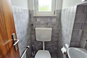 Tolle Doppelhaushälfte mit herrlichem Garten sucht neuen Eigentümer !! – Die vollständige Adresse der Immobilie erhältst du vom Anbieter., 72762 Reutlingen-Mitte, Reutlingen – Vorschaubild 9
