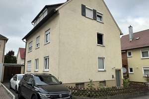 Modernisiertes 3-Familienhaus mit Garage und 3 Stellplätzen in guter Lage in  HN-Böckingen – Die vollständige Adresse der Immobilie erhältst du vom Anbieter., 74080 Böckingen, Heilbronn – Vorschaubild 2