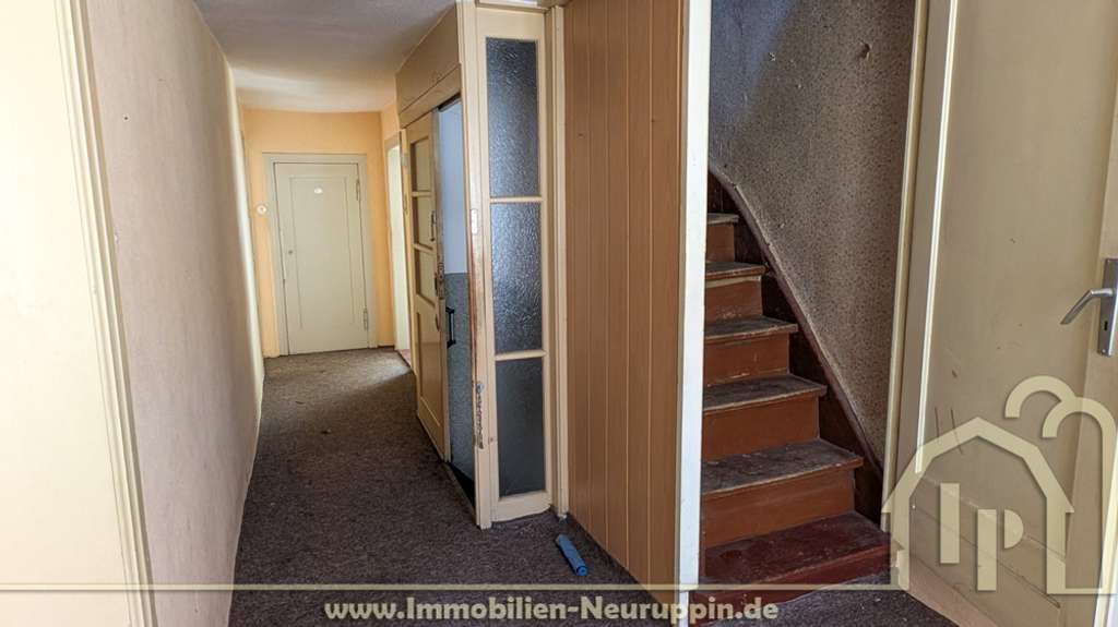 Immobilie in Fehrbellin - Viel Platz, viel Möglichkeit: Teilsaniertes Gründerzeithaus auf 1.480 m² in Fehrbellin - Bild 4