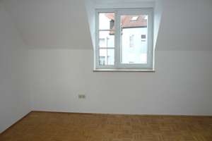 Lichtdurchflutete Maisonette-Wohnung mit Balkon am Heuchelhof – Die vollständige Adresse der Immobilie erhältst du vom Anbieter., 97084 Heuchelhof, Würzburg – Vorschaubild 14