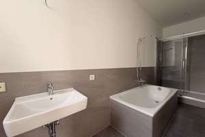 sanierte 4 Zimmer-Wohnung mit modernem Bad + Balkon! – Schäfferstraße 24, 39112 Leipziger Straße, Magdeburg – Vorschaubild 10
