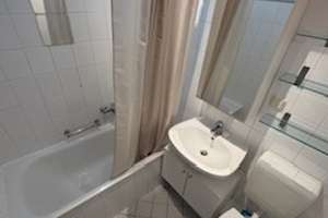 Kompaktes 2-Zi-Apartment in Harvestehude für eine Person – Die vollständige Adresse der Immobilie erhältst du vom Anbieter., 20144 Harvestehude, Hamburg – Vorschaubild 5