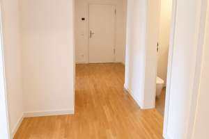 traumhaftes 3-Zimmer-Apartment mit Balkonblick in Bochum-Ehrenfeldstraße – Ehrenfeldstraße 37-41, 44789 Südinnenstadt, Bochum – Vorschaubild 3