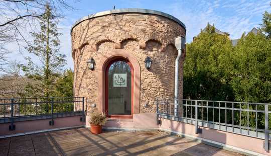 Bild von Exklusive Burg mit Garten in Hanau- Wilhelmsbad